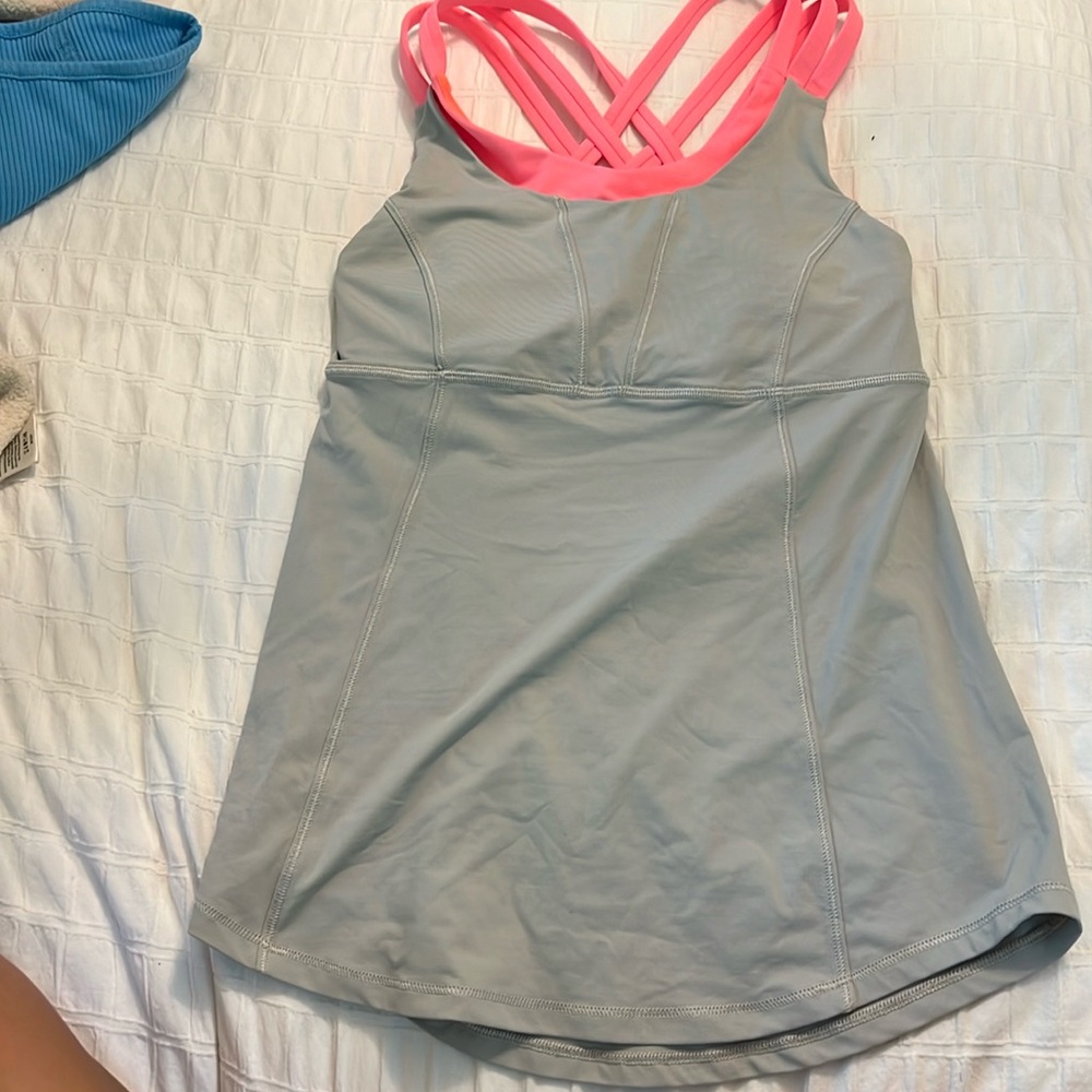 lululemon tank top